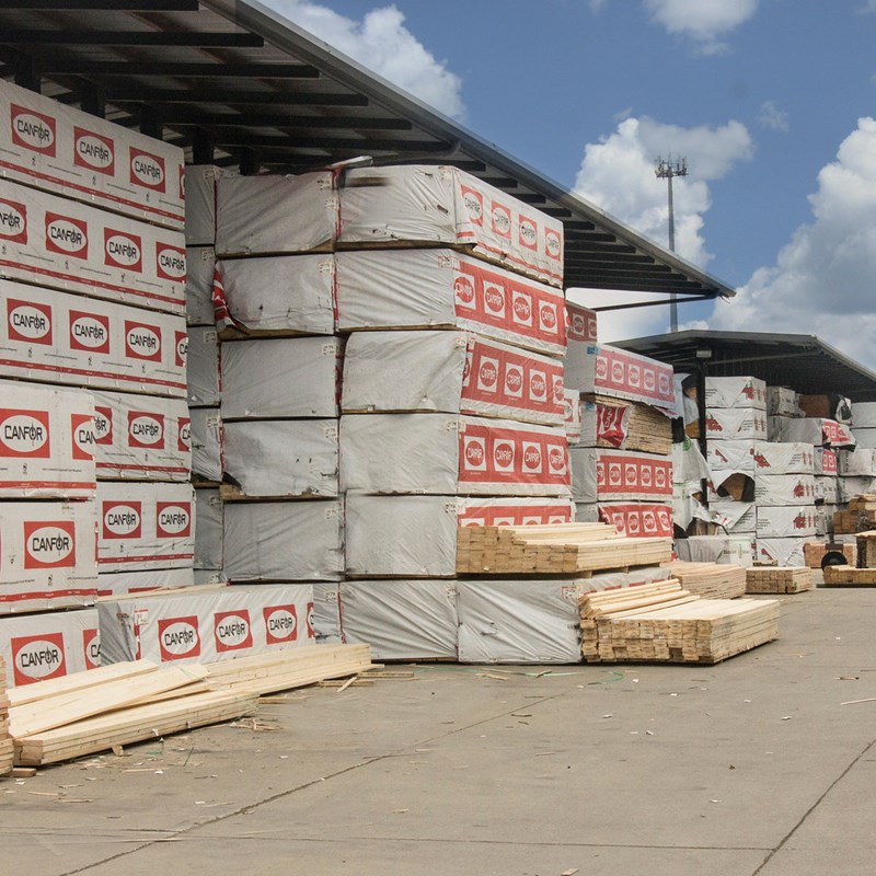 Building, lumber and engineered wood, pole barns